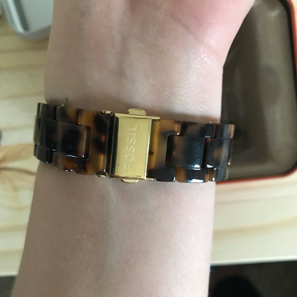 Tortoise Shell Fossil Watch - image 5